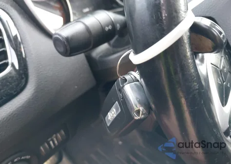 2019 Jeep Compass Limited 4X4 from USA, damaged, VIN 3C4NJDCB2KT753476